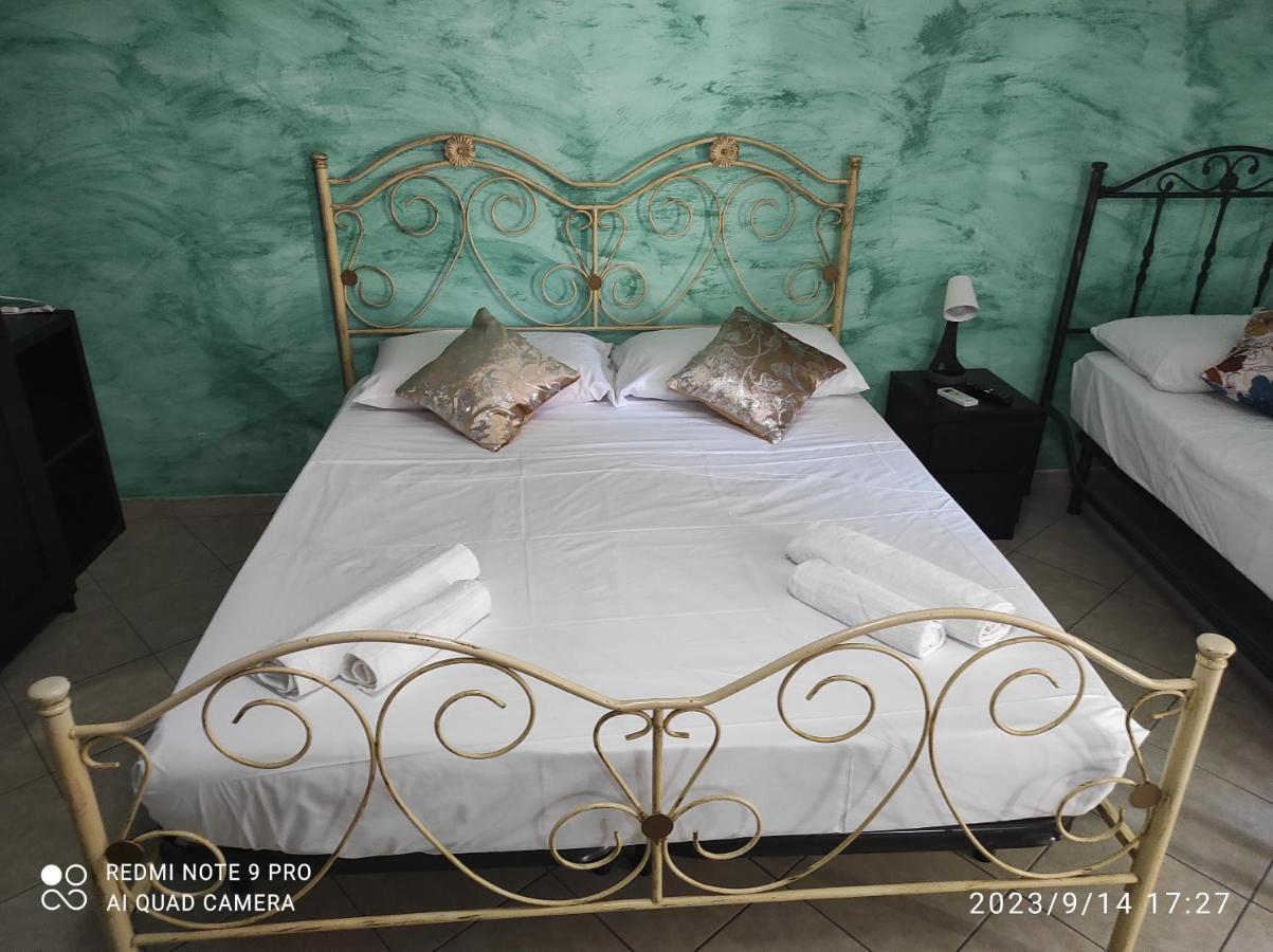 Valenti Bed & Breakfast Catania Bagian luar foto